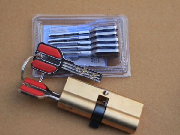 惠来24小时上门开锁公司